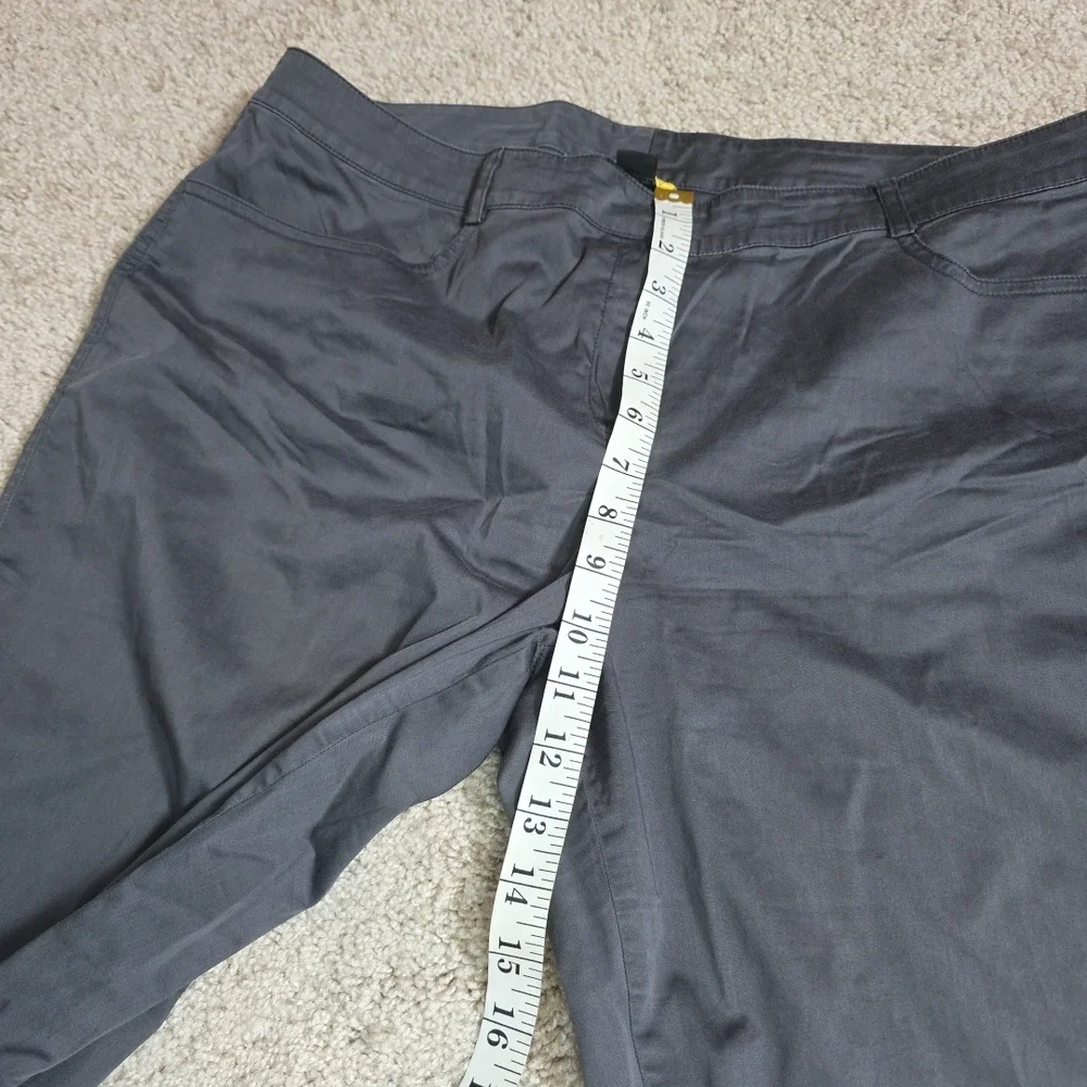 Womans SoCa St. John Awesome Gray Stretch Pants Zip Back Pockets Size 16 - Picture 6 of 6